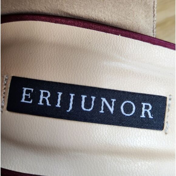 🩵NWOB Burgundy Satin Ankle Strap Kitten Heels Size 8 - Picture 14 of 14